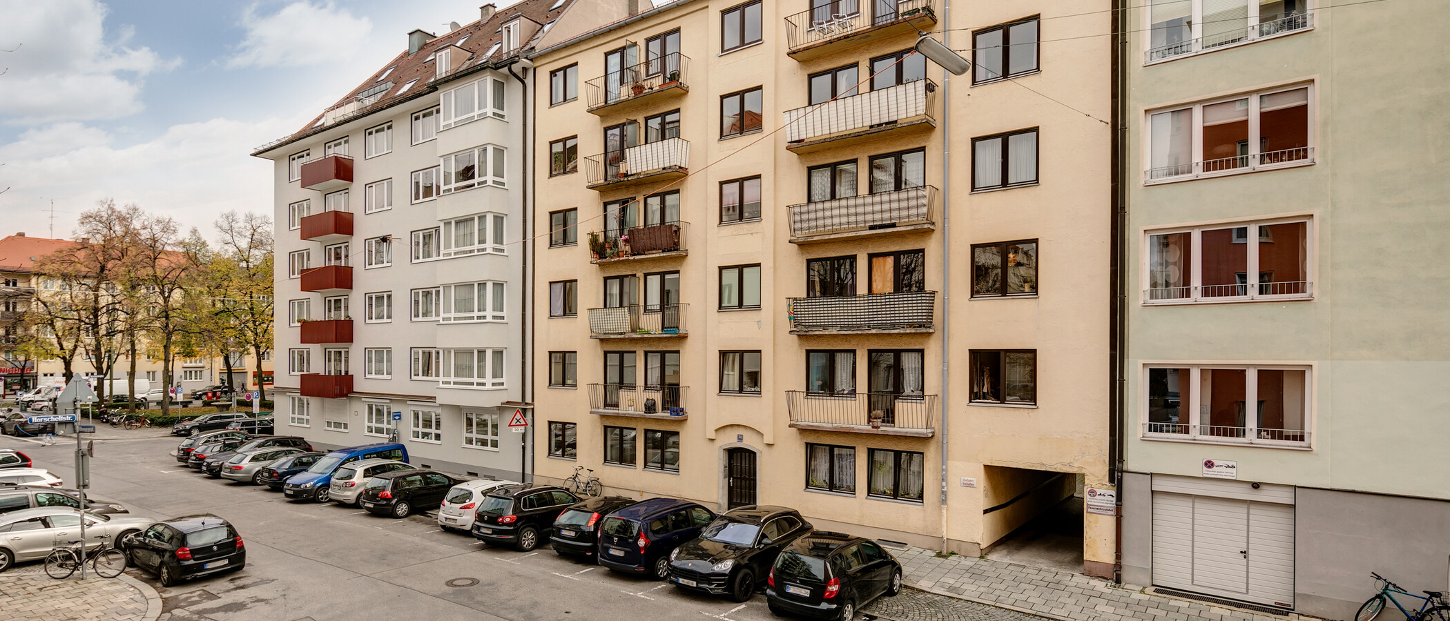 квартира München Schwabing-West (rund um den Hohenzollernplatz) 02 вид из окна 1322