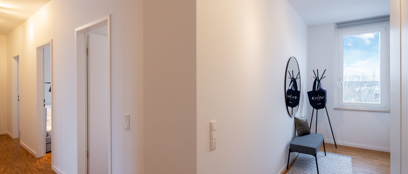 квартира München Schwabing-West 02 коридор 13221