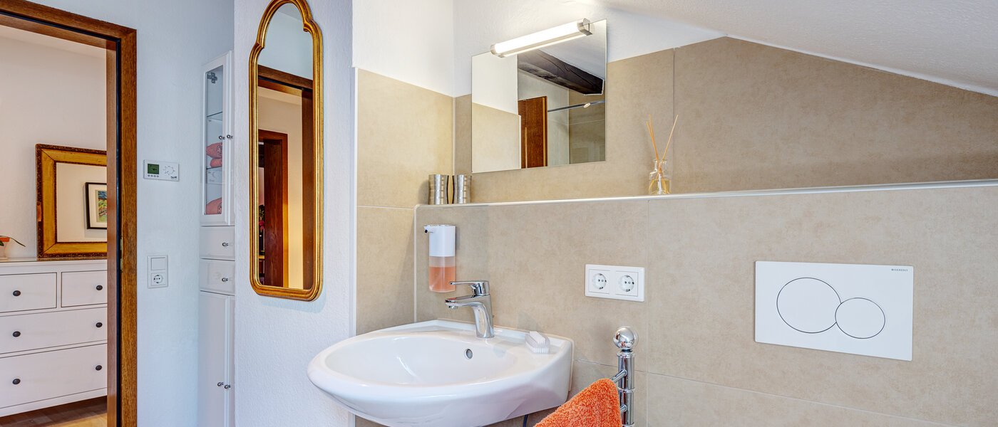 мансардная квартира Inning am Ammersee 03 ванная комната 13224