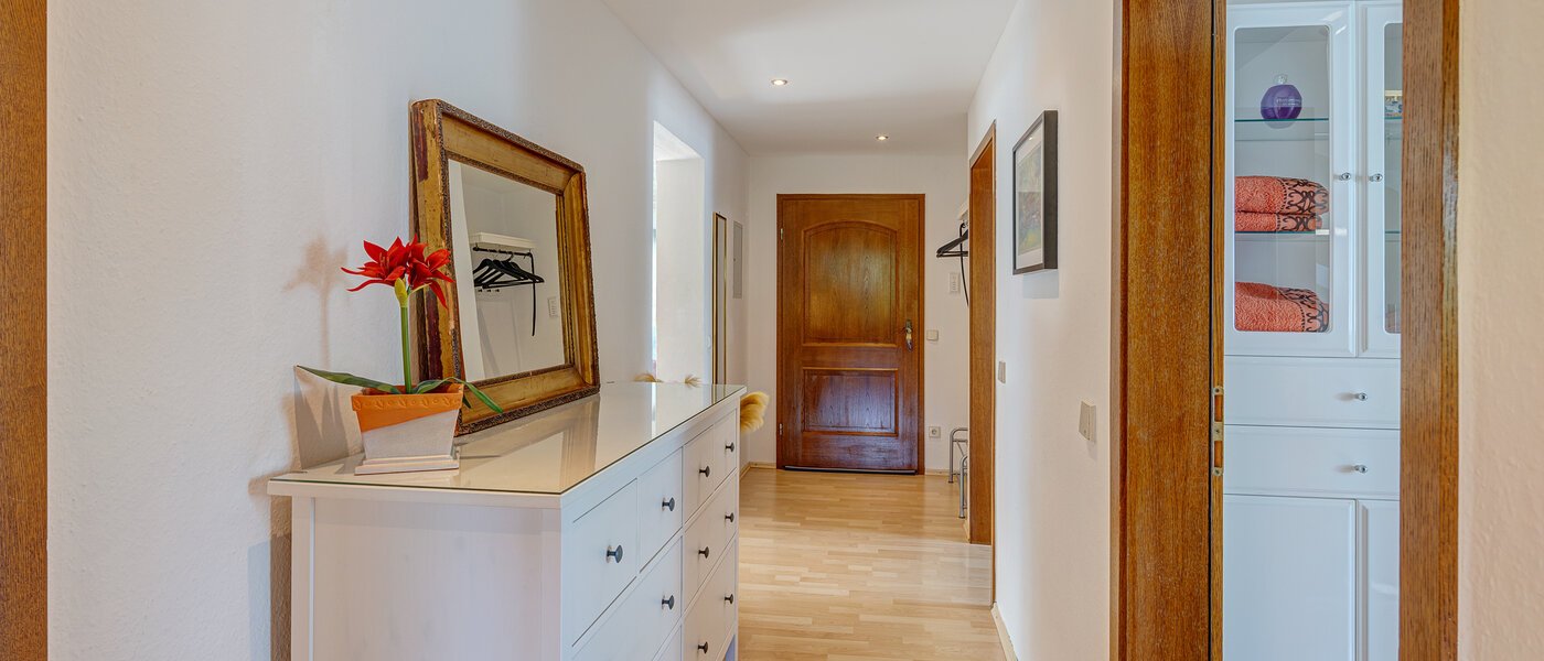 мансардная квартира Inning am Ammersee 01 коридор 13224