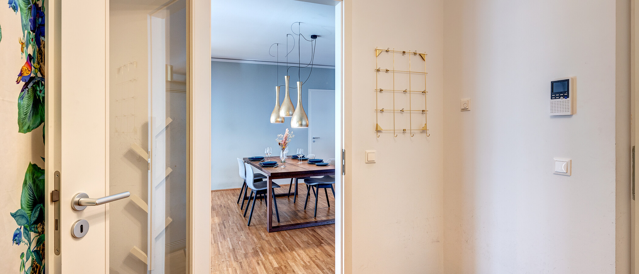 квартира München Schwabing-West 02 коридор 13231