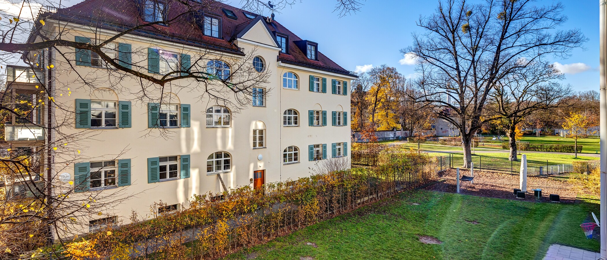 квартира München Schwabing-West 01 вид из окна 13231