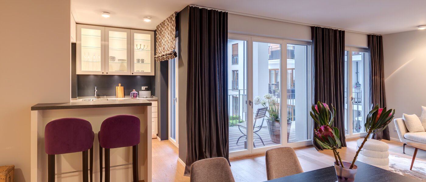 квартира München Maxvorstadt - Westen 04 кухня 13240