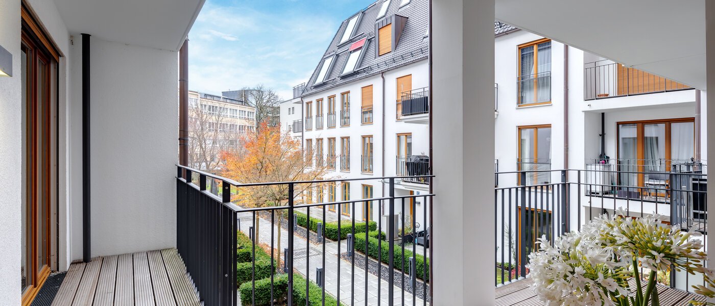квартира München Maxvorstadt - Westen 04 балкон 13240