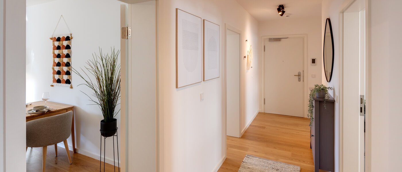 квартира München Maxvorstadt - Westen 01 коридор 13243