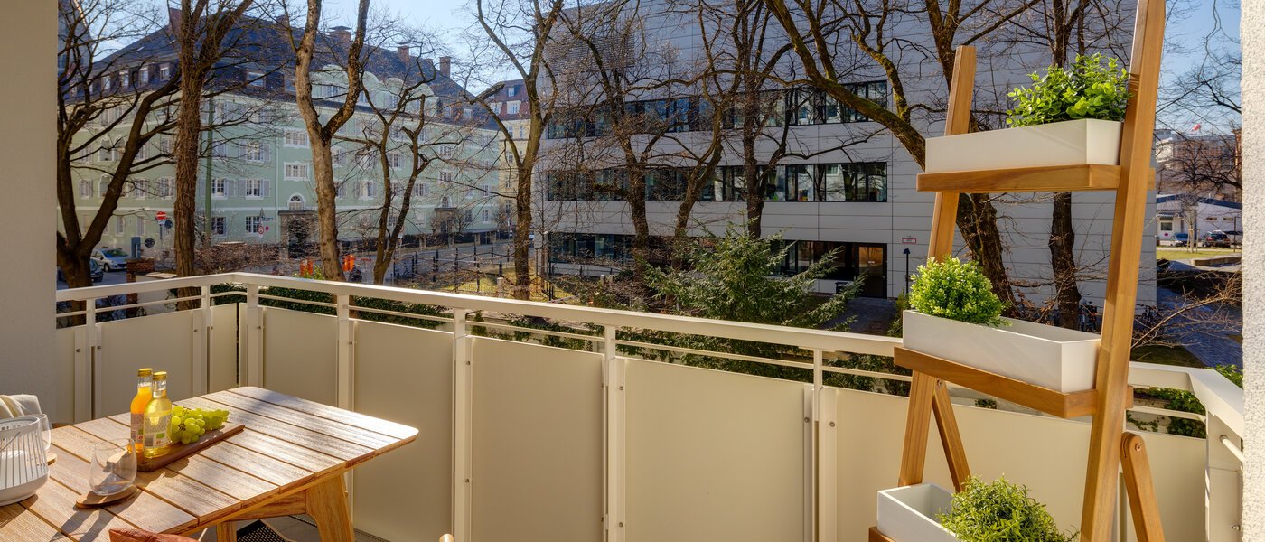 квартира München Maxvorstadt - Westen 02 балкон 13243
