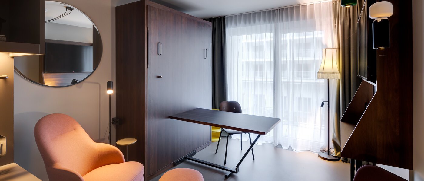 квартира München Neuperlach 01 Рабочее место 13248