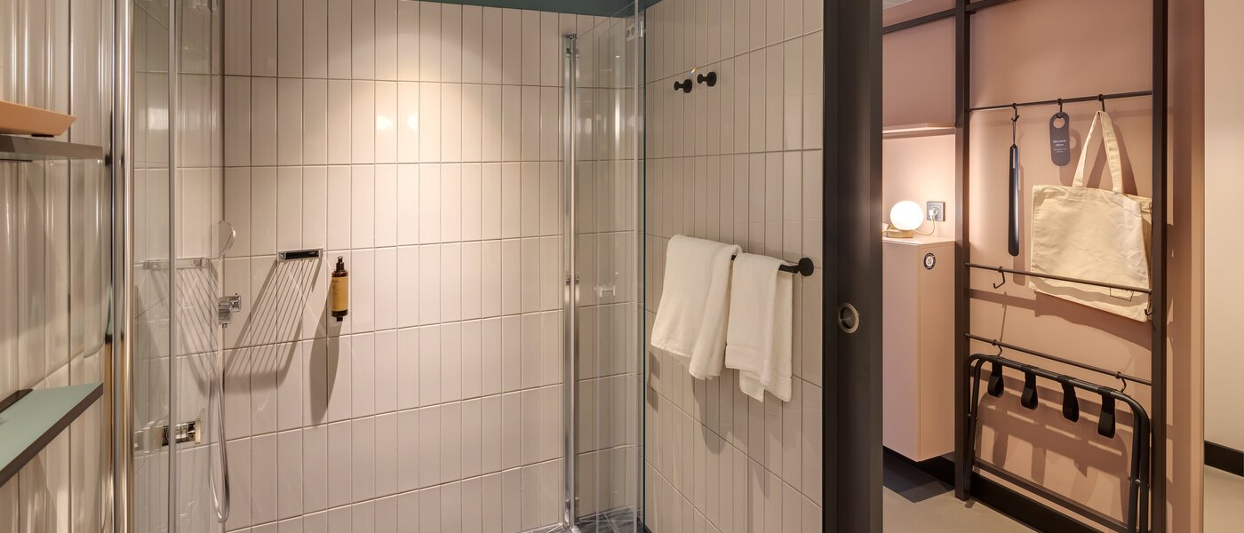 квартира München Neuperlach 01 ванная комната 13251