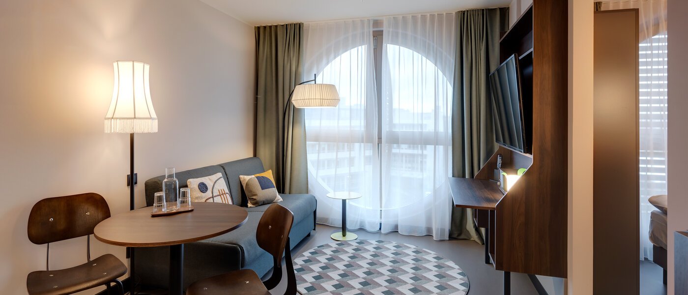 квартира München Neuperlach 01 жилое пространство 13251