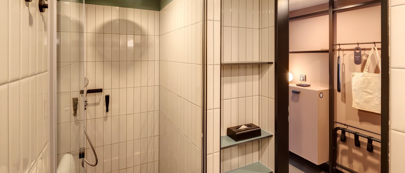 двухэтажная квартира München Neuperlach 03 ванная комната 13252