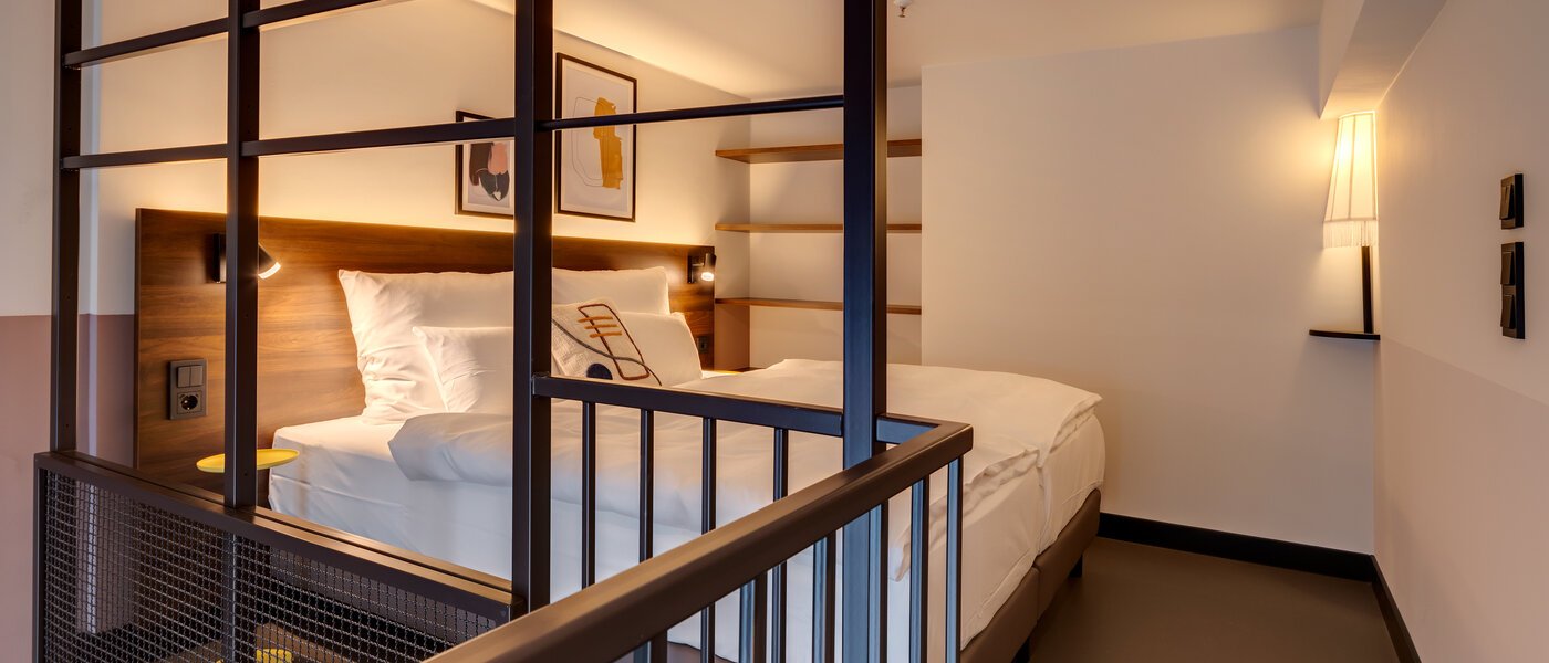 двухэтажная квартира München Neuperlach 03 зона для сна 13252