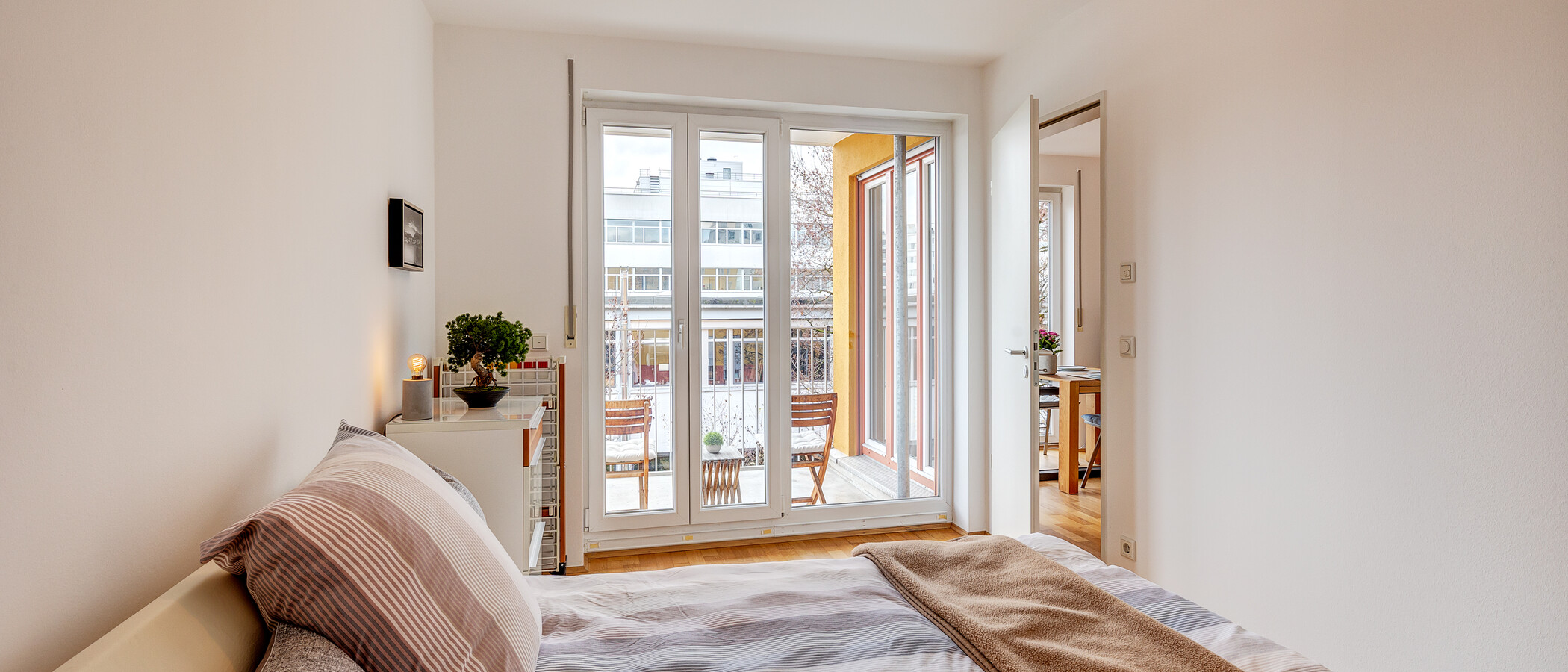 квартира München Schwabing-West 03 спальная комната 13262