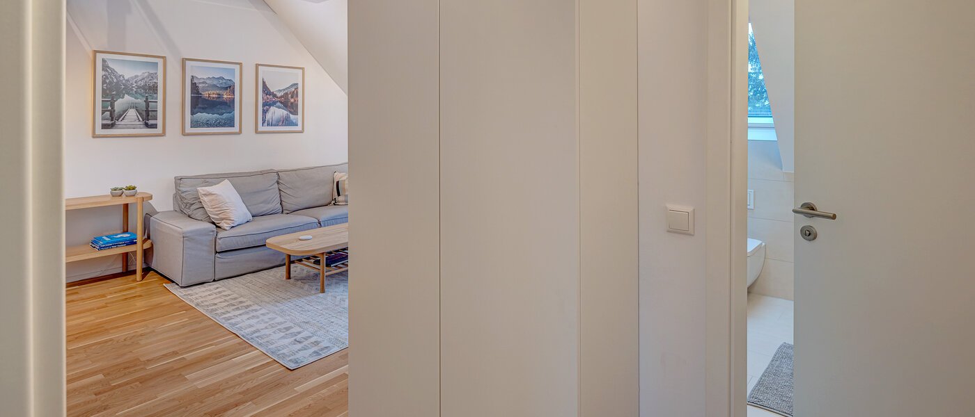 двухэтажная квартира München Giesing 02 коридор 13263