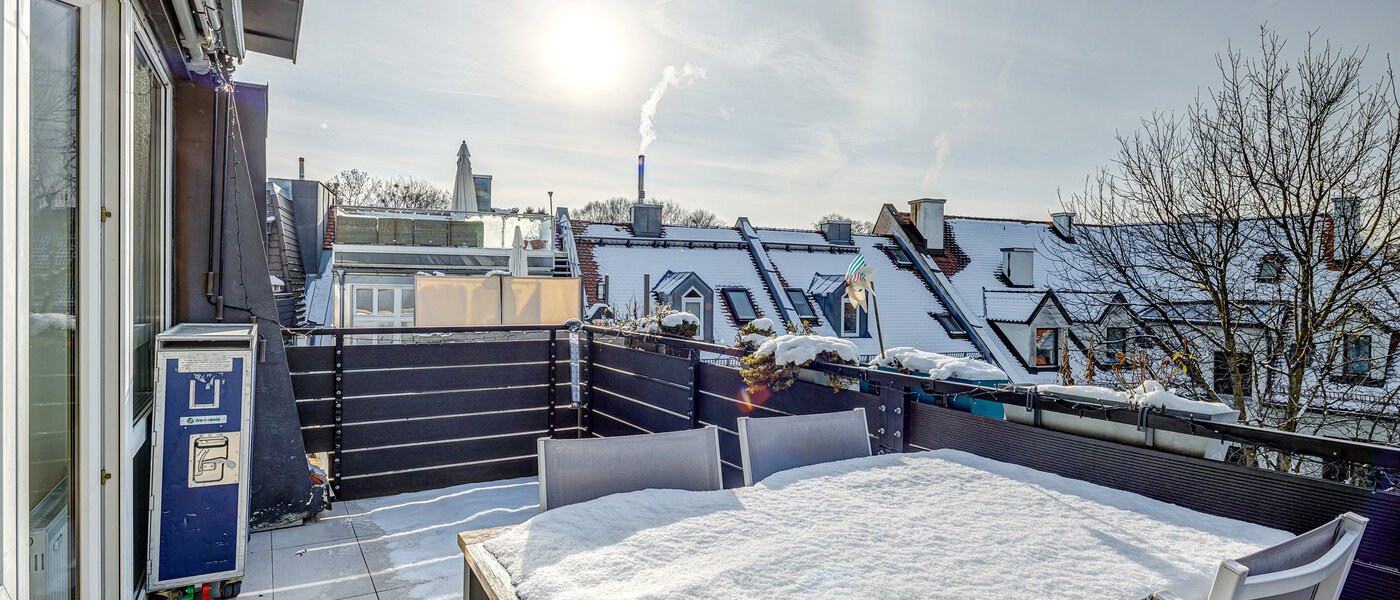 квартира München Nymphenburg 03 терраса с крышей 13273