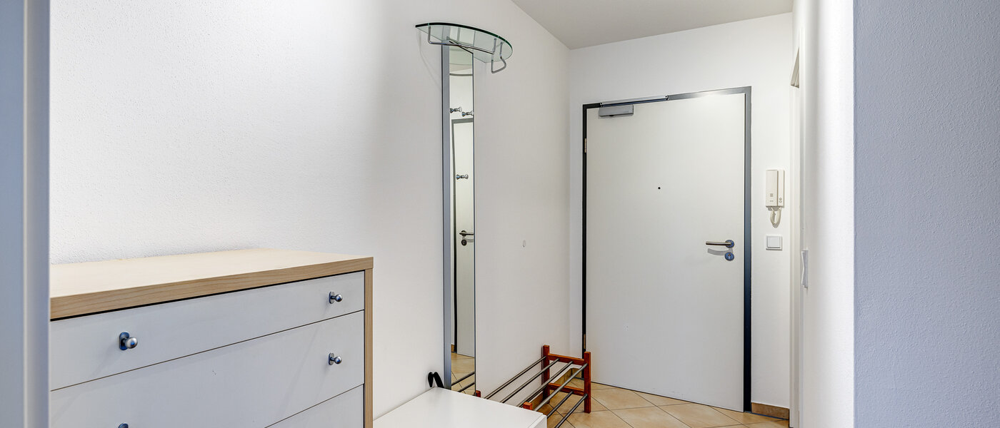 квартира München Oberföhring 01 коридор 13285