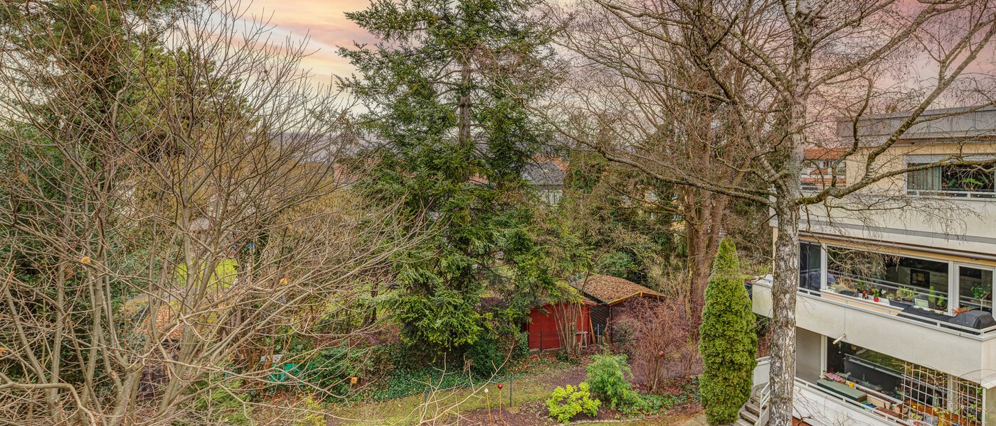 мансардная квартира München Moosach 02 вид из окна 13292