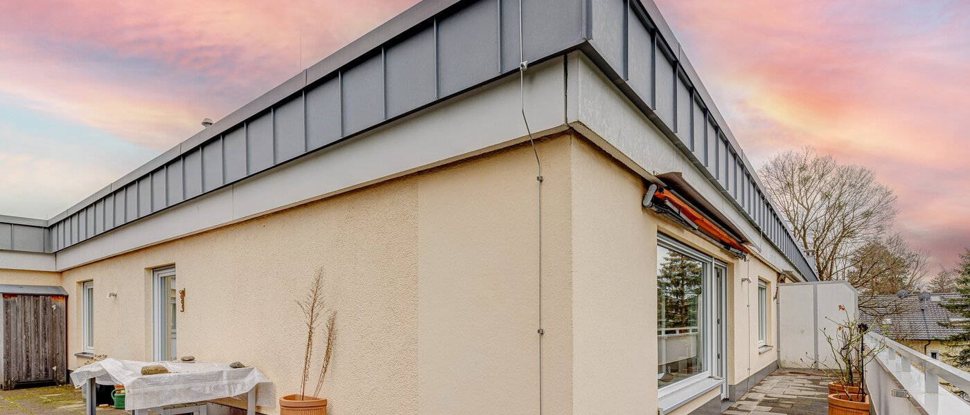 мансардная квартира München Moosach 02 терраса с крышей 13292