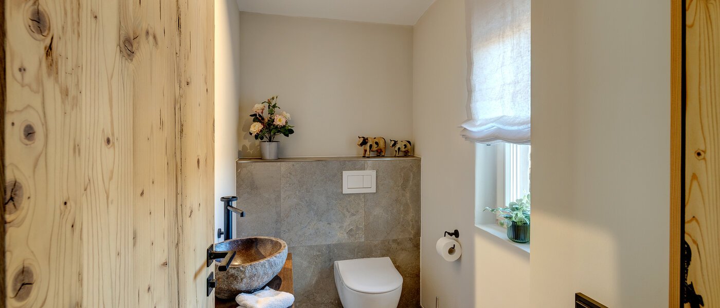 квартира Waakirchen 01 гостевой туалет 13308