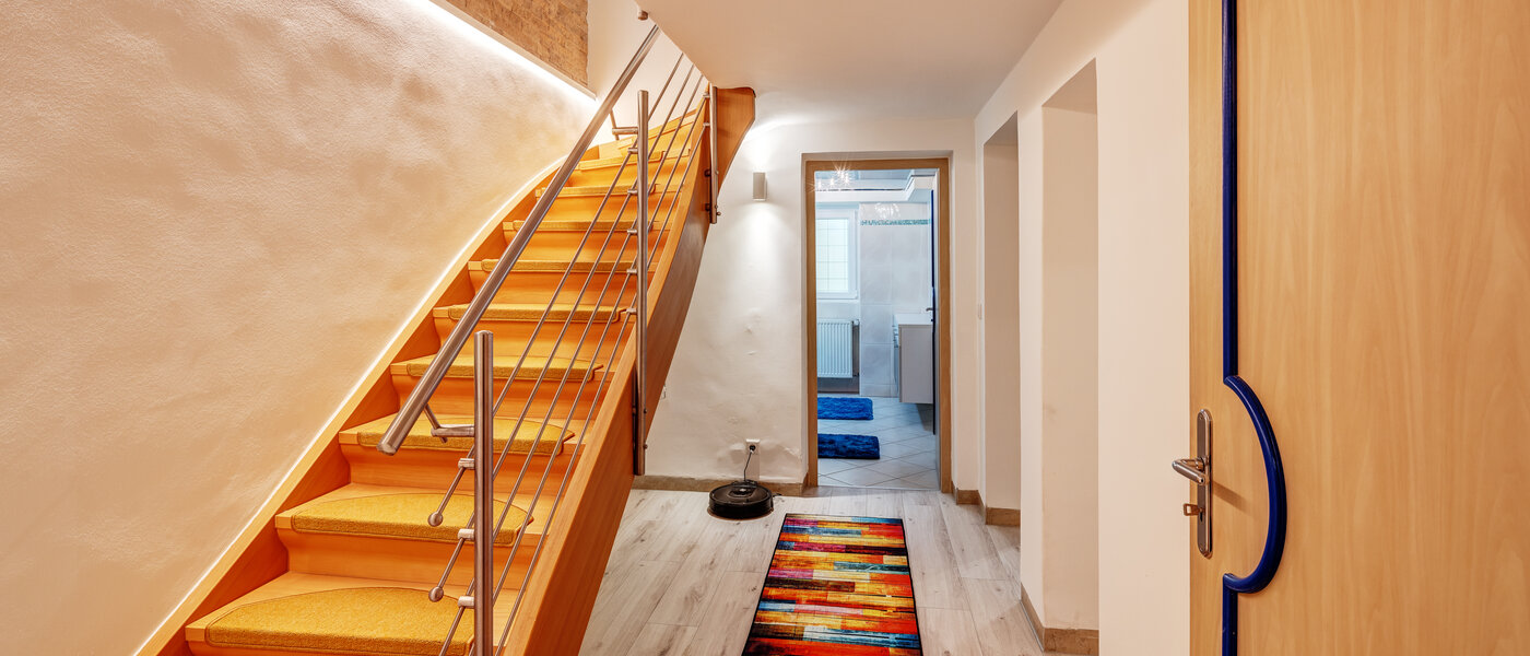 Таун-хаус München Obersendling 05 коридор 13312