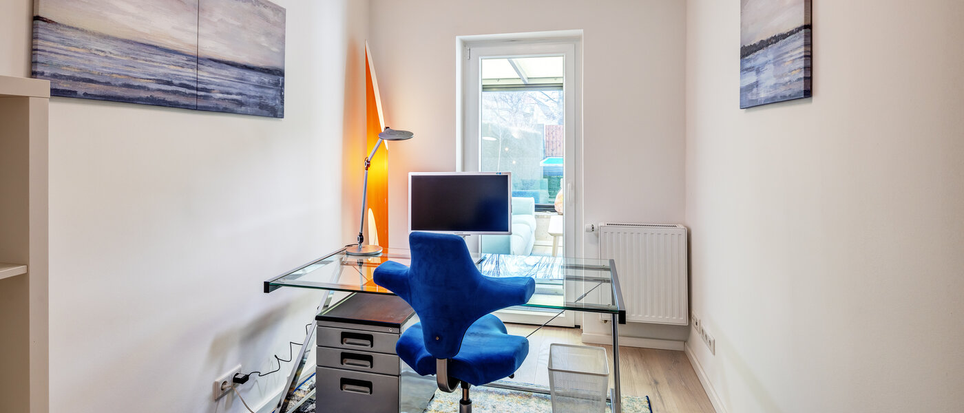 Таун-хаус München Obersendling 01 рабочий кабинет 13312