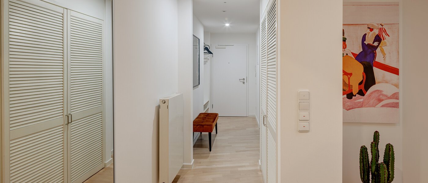 двухэтажная квартира-галерея München Maxvorstadt 05 коридор 13317