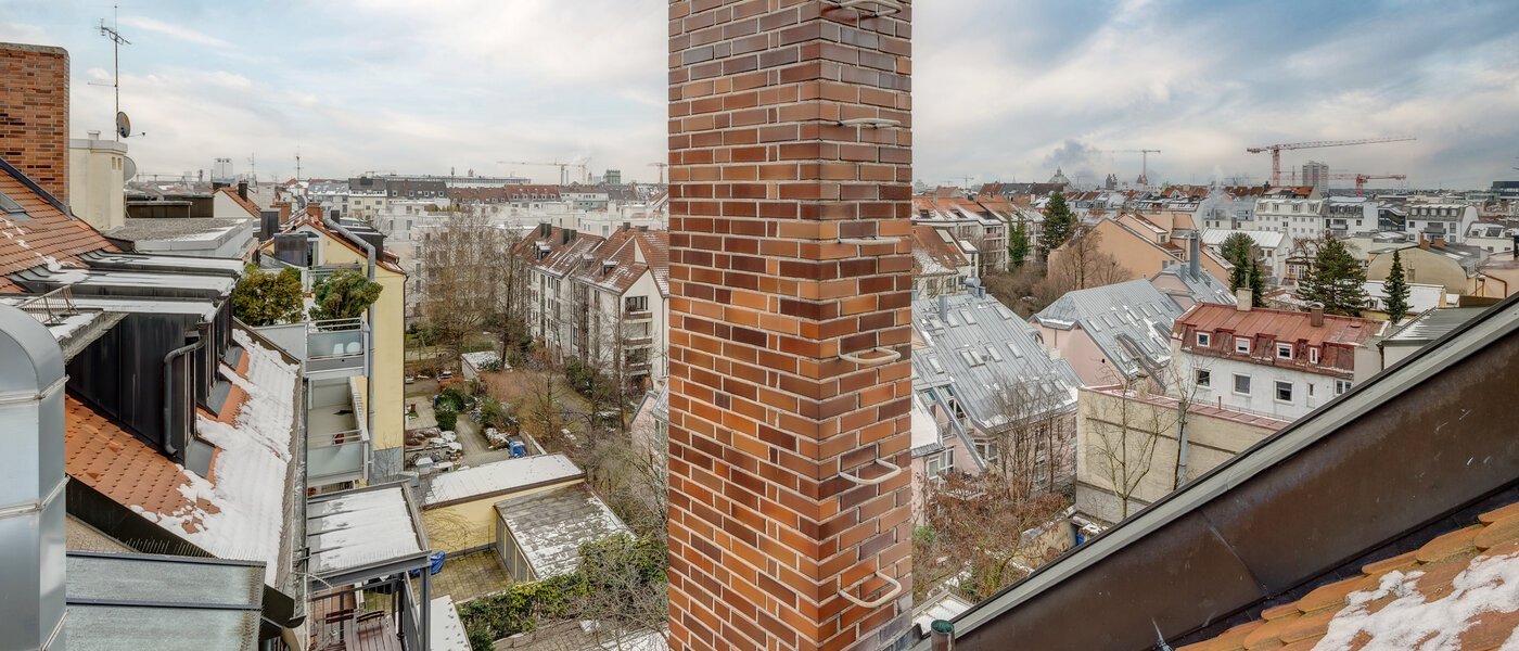 двухэтажная квартира-галерея München Maxvorstadt 02 вид из окна 13317