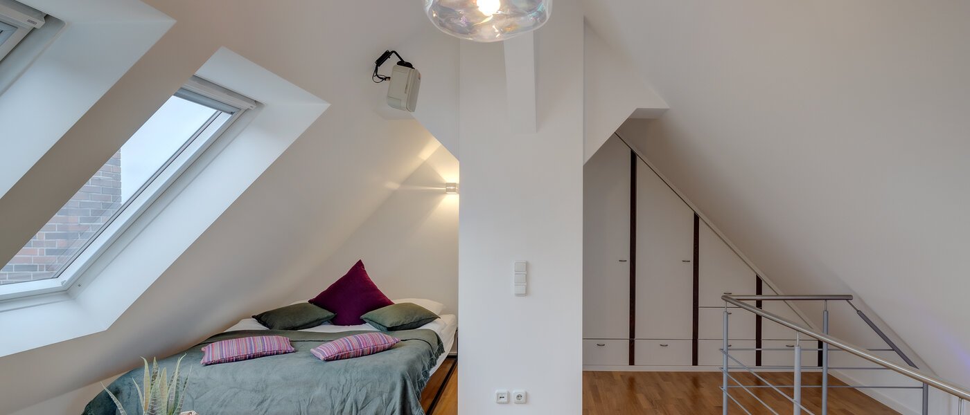 двухэтажная квартира-галерея München Maxvorstadt 01 2-я зона для сна 13317