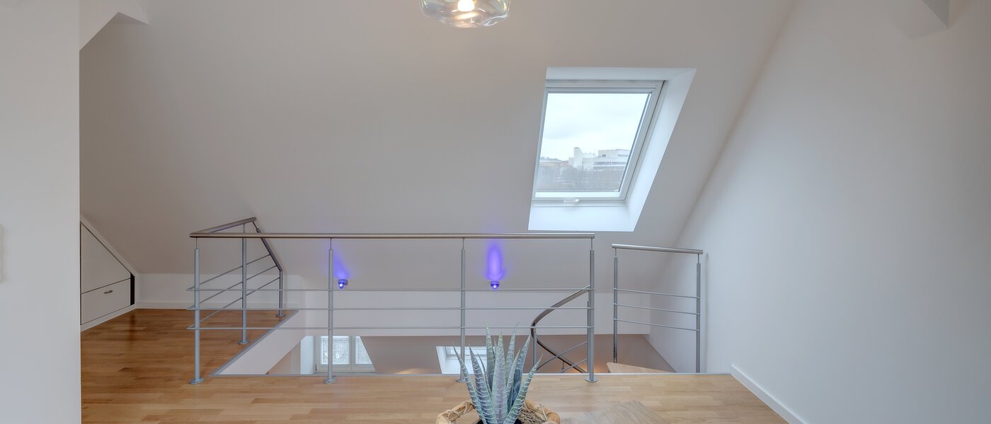 двухэтажная квартира-галерея München Maxvorstadt 05 2-я зона для сна 13317