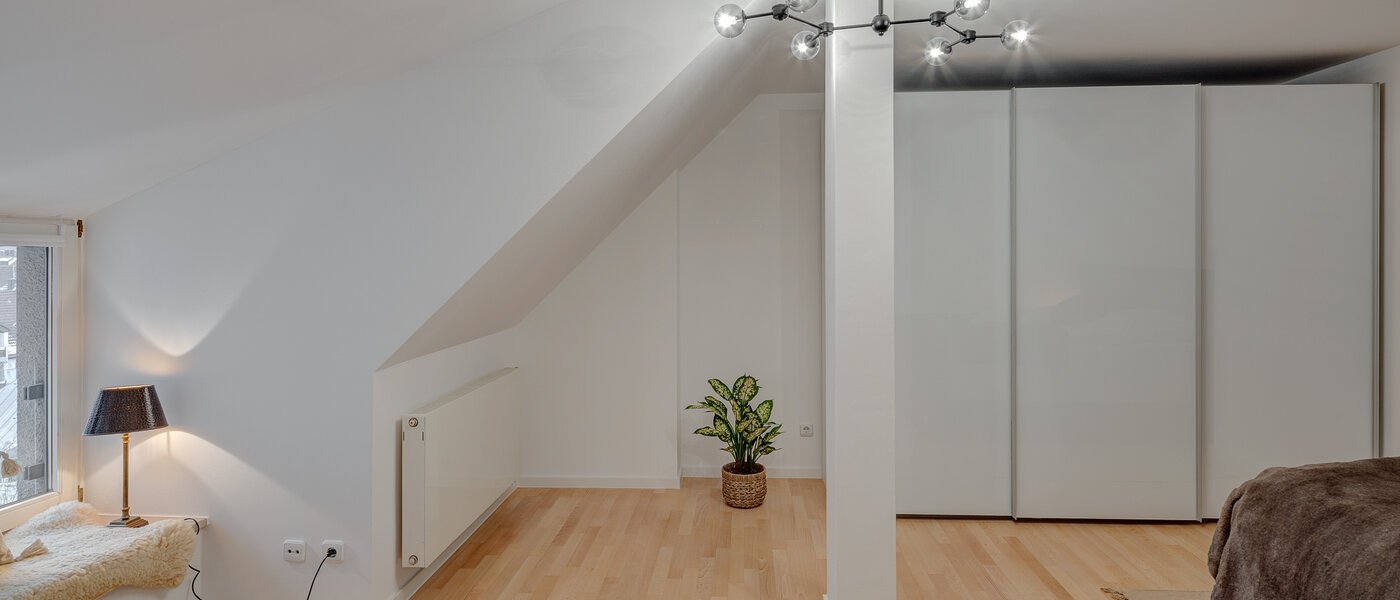 двухэтажная квартира-галерея München Maxvorstadt 03 1-я спальная комната 13317