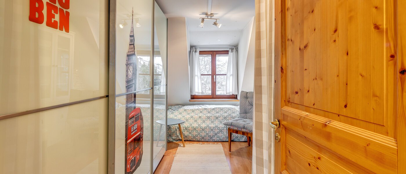 квартира München Moosach 01 коридор 13319