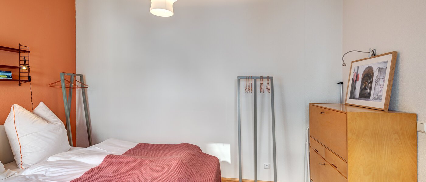 квартира München Lehel 03 2-я спальная комната 13341