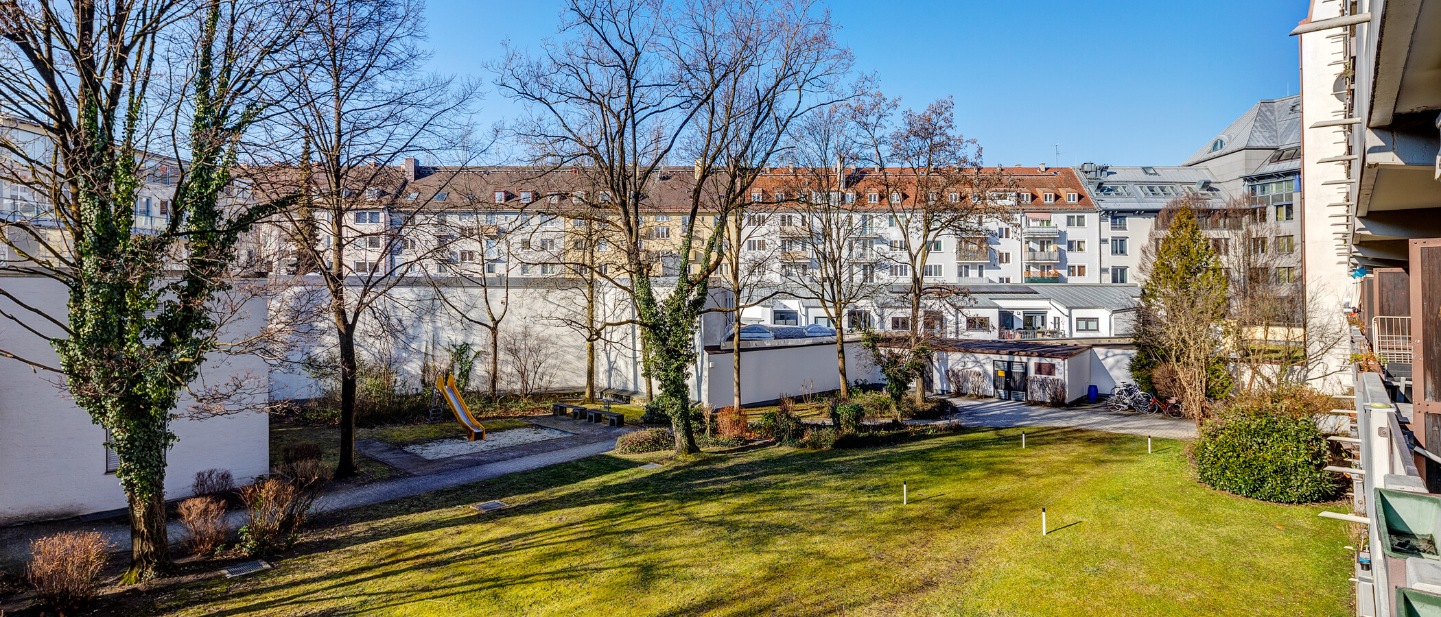 квартира München Neuhausen 01 вид из окна 13344