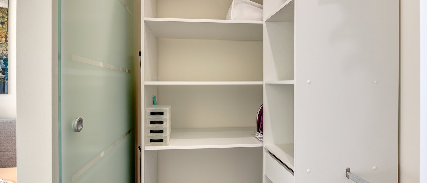 квартира München Milbertshofen 02 Гардеробная 13348