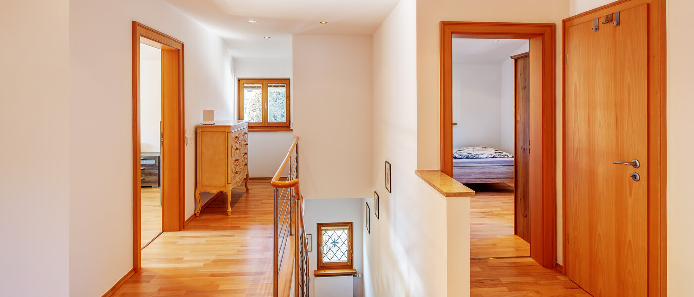 Особняк Rottach-Egern 01 коридор 13349