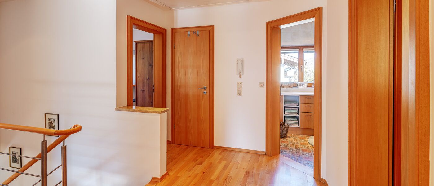 Особняк Rottach-Egern 03 коридор 13349