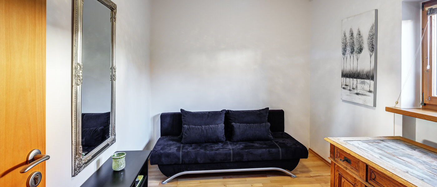 Особняк Rottach-Egern 01 рабочий кабинет 13349