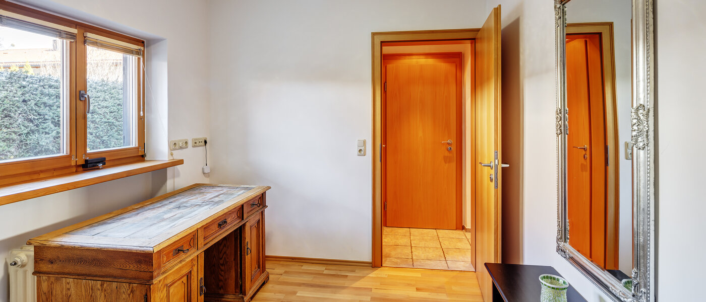 Особняк Rottach-Egern 02 рабочий кабинет 13349