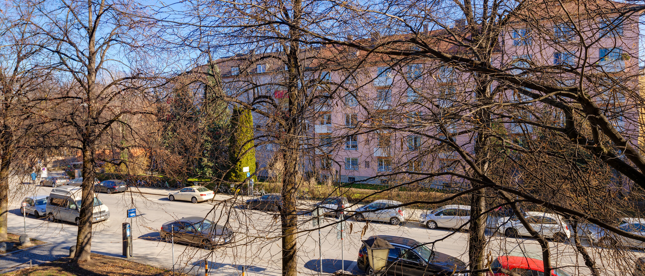 квартира München Maxvorstadt 01 вид из окна 13357