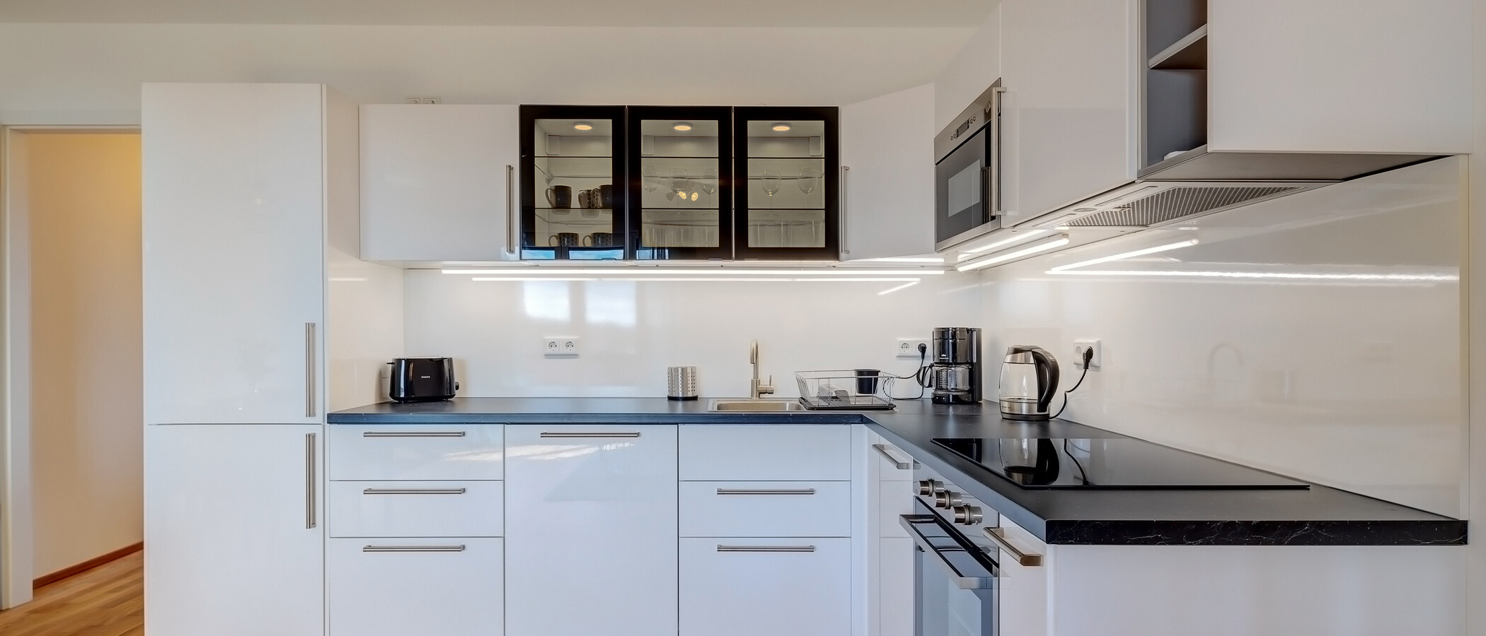 квартира München Moosach 01 кухня 13403