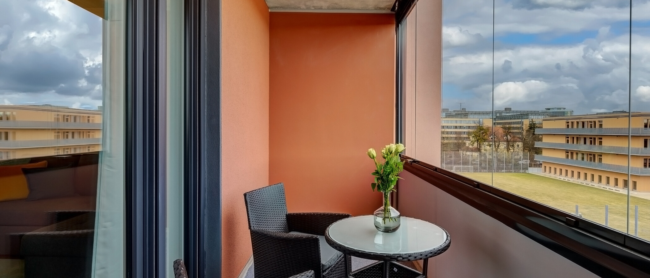 квартира München Moosach 01 лоджия 13403