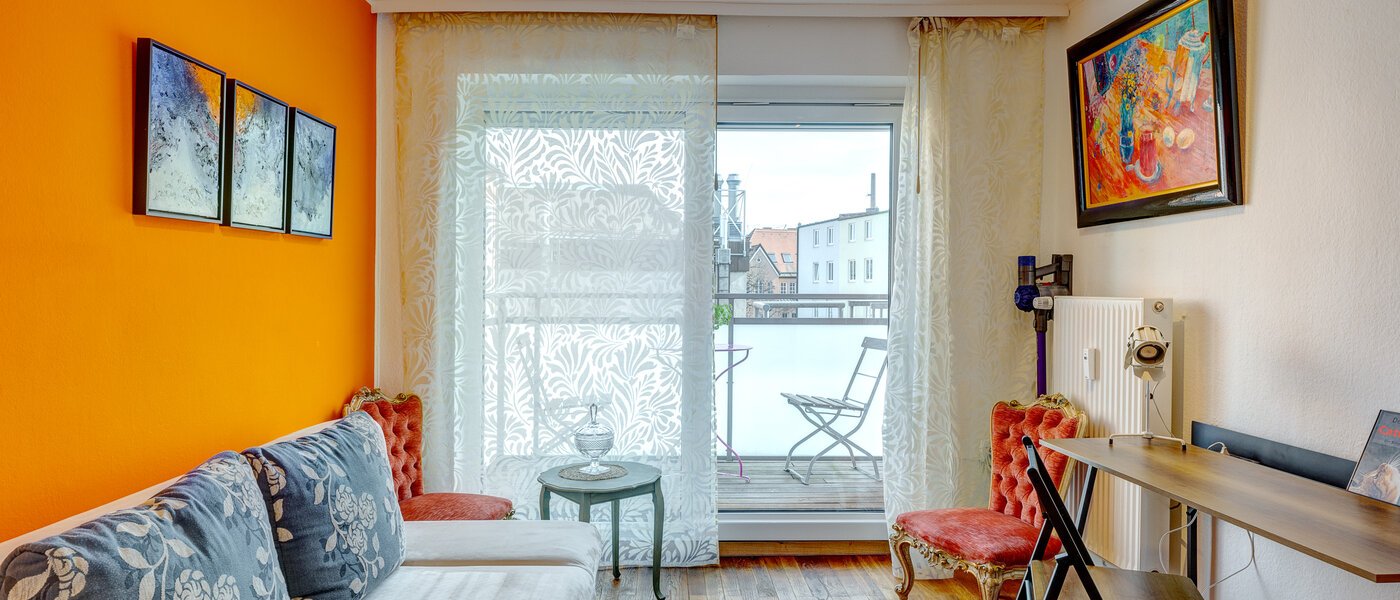 квартира München Maxvorstadt - Westen 01 жилое пространство 13405