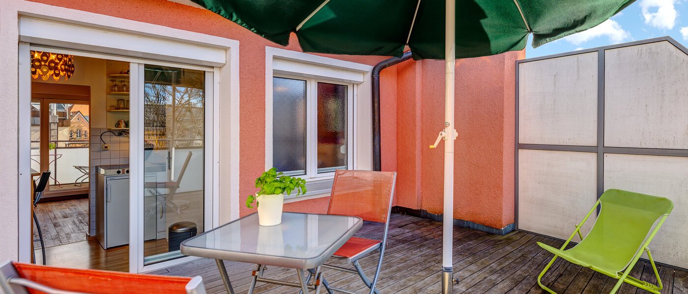 квартира München Maxvorstadt - Westen 02 терраса с крышей 13405