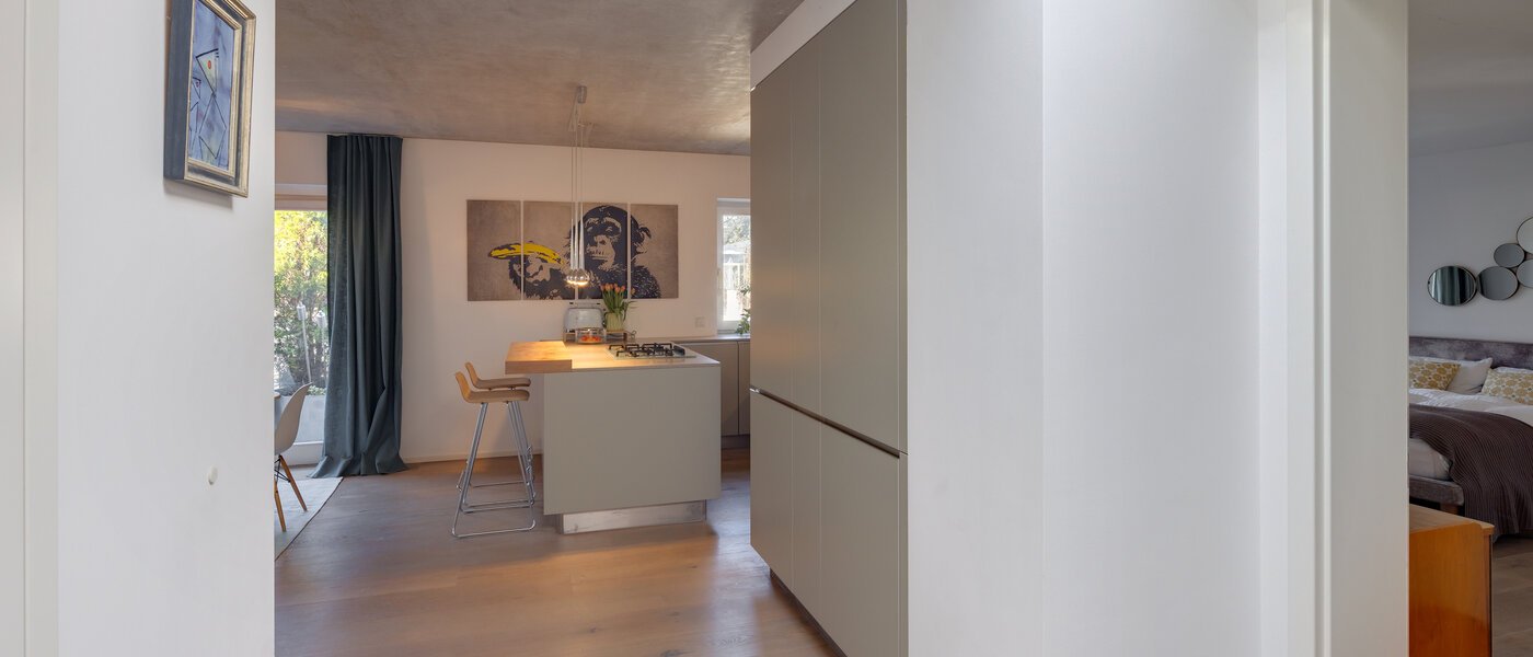 квартира-пентхаус München Solln 02 коридор 13410