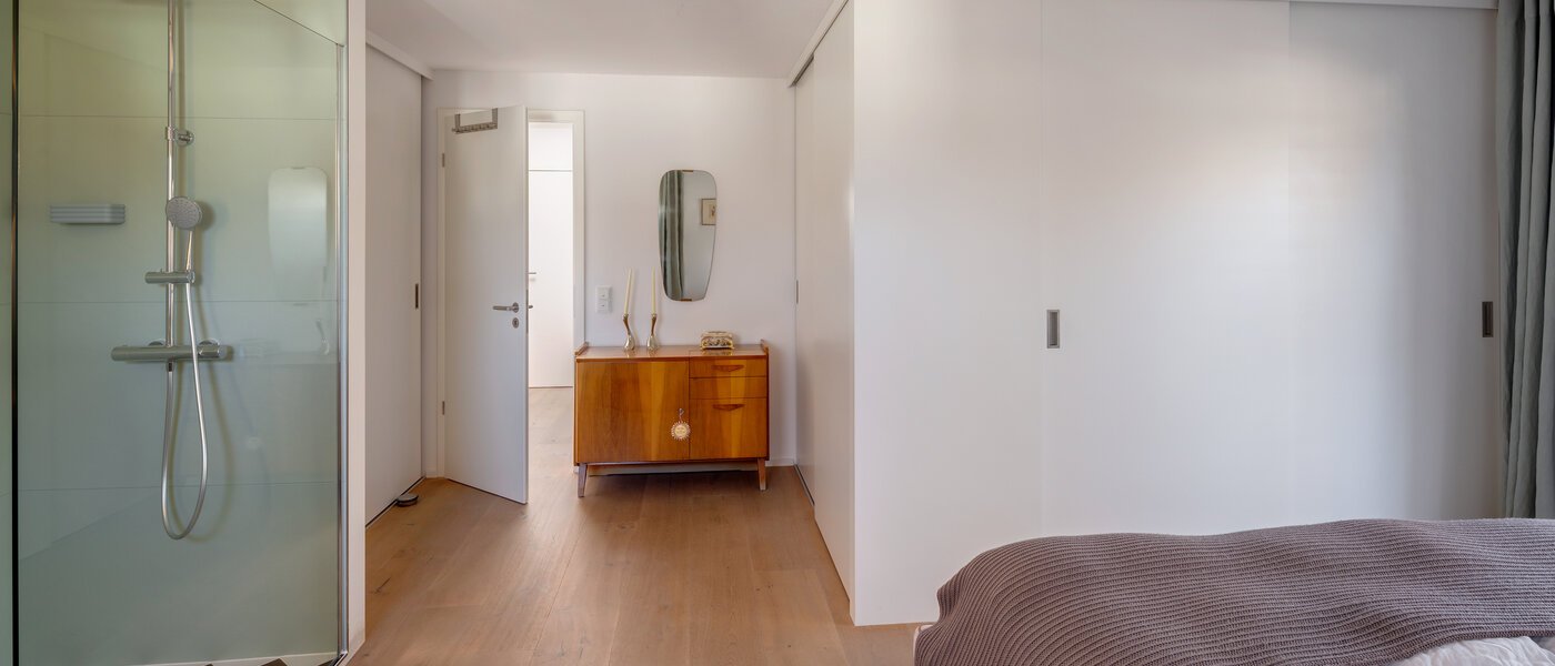 квартира-пентхаус München Solln 03 спальная комната 13410