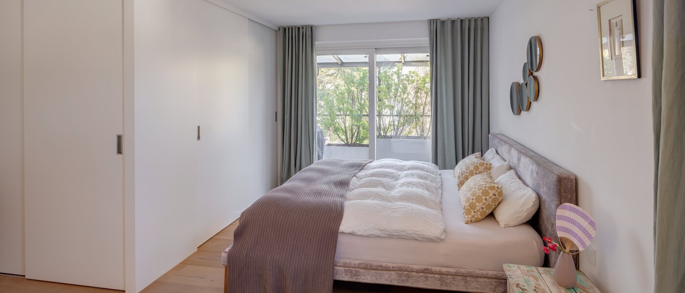 квартира-пентхаус München Solln 04 спальная комната 13410