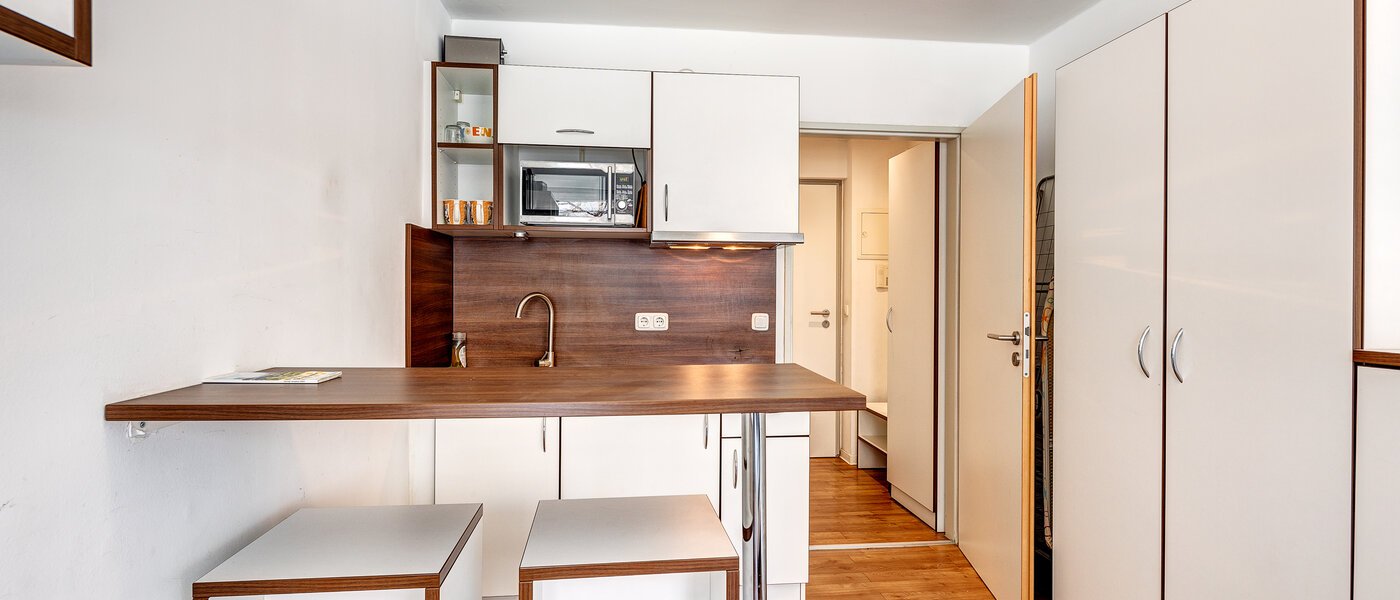 квартира München Milbertshofen 02 кухня 13431