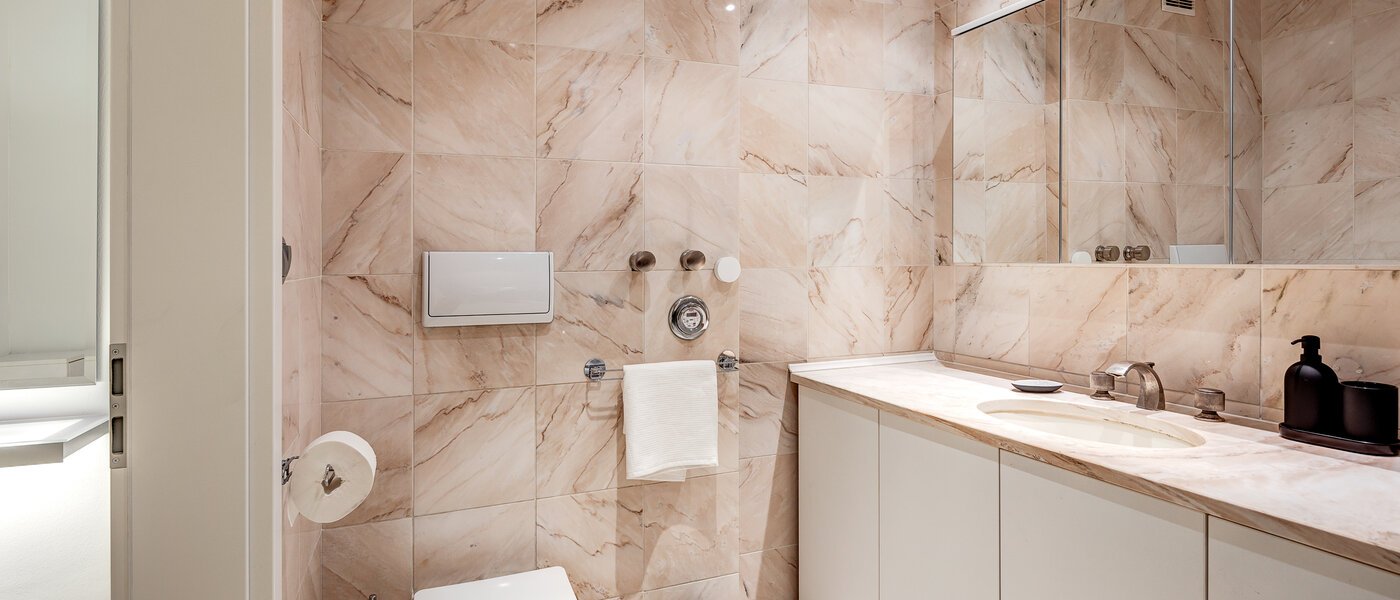 квартира München Schwabing - Alte Heide 03 ванная комната 13448