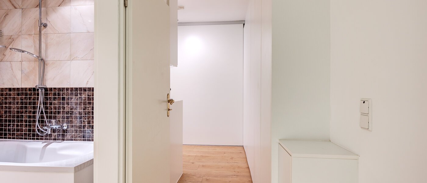 квартира München Schwabing - Alte Heide 03 коридор 13448