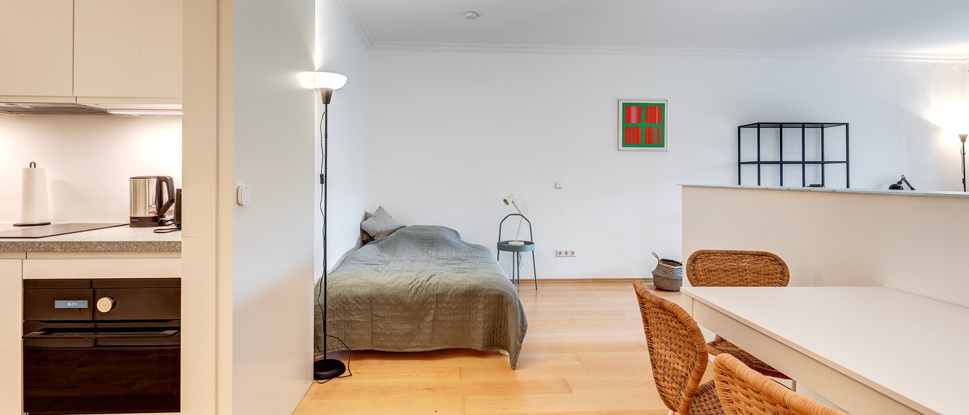 квартира München Schwabing - Alte Heide 04 жилое пространство 13448