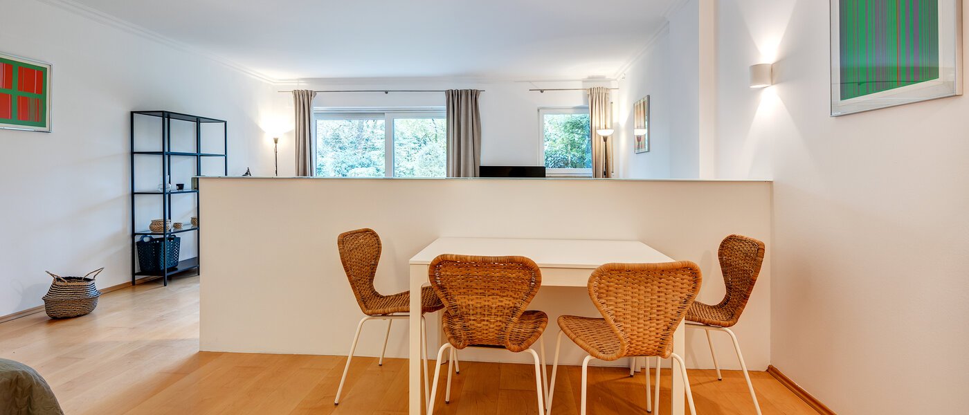 квартира München Schwabing - Alte Heide 05 жилое пространство 13448